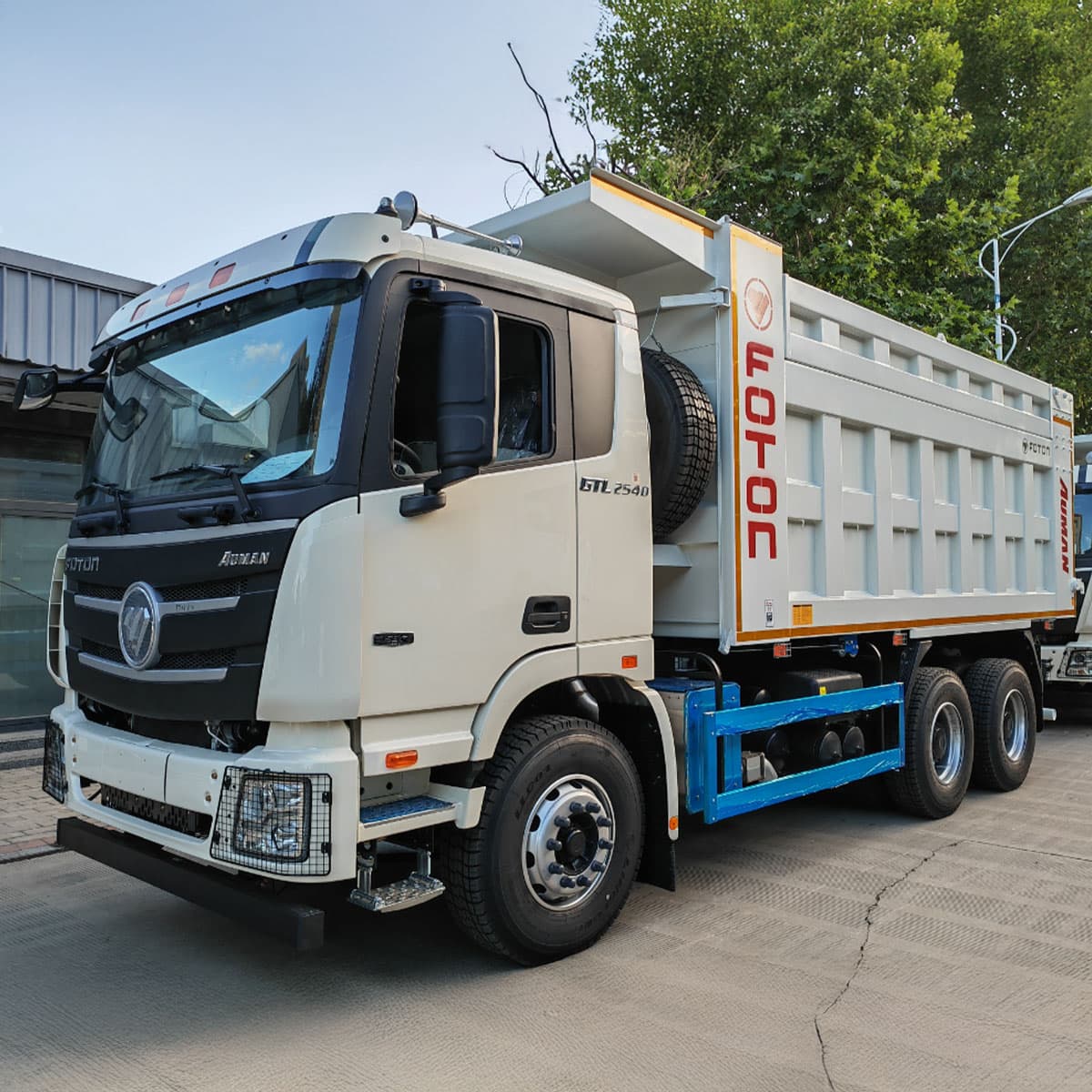 Самосвал Foton 25T