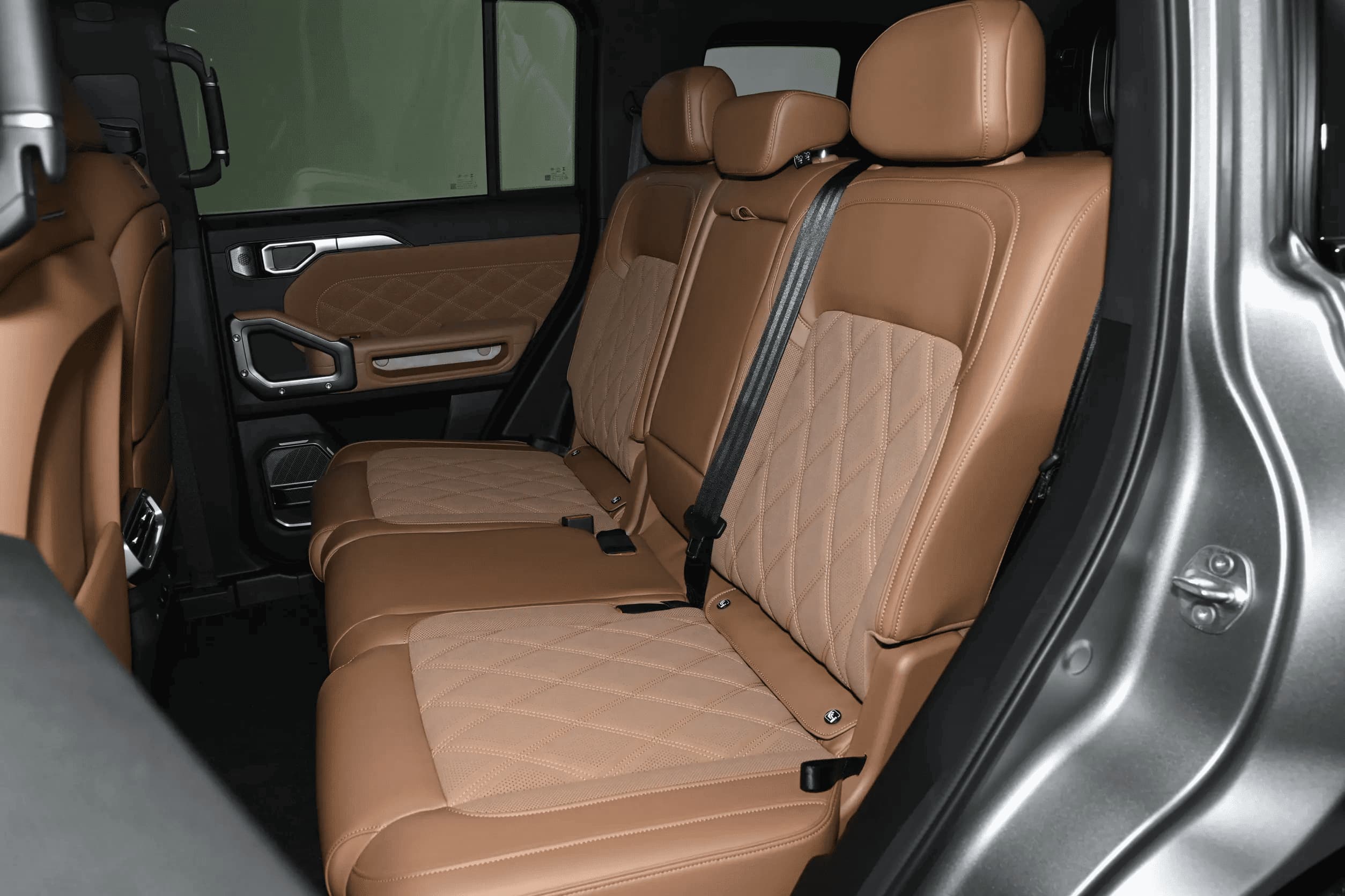 Jetour Traveler 2026 PLUS 2.0TD XWD Conquer+ 7-местный